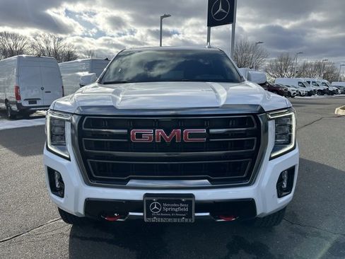 Used 2022 GMC Yukon XL AT4 w/ AT4 Premium Plus Package image 2