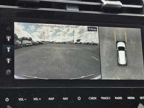 Used 2023 Hyundai Tucson Limited AWD/4WD image 25
