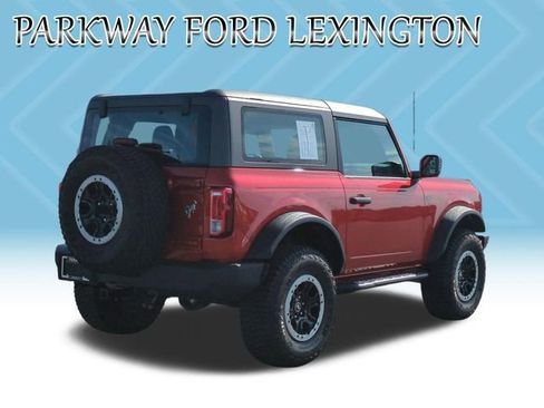 Used 2022 Ford Bronco 2-Door w/ Sasquatch Package AWD/4WD image 5