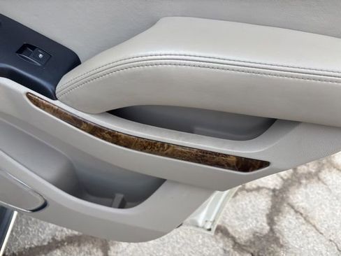 Used 2015 GMC Yukon Denali w/ Open Road Package image 17