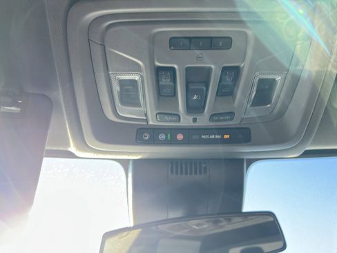 Certified 2022 Chevrolet Silverado 1500 RST w/ Redline Edition image 26