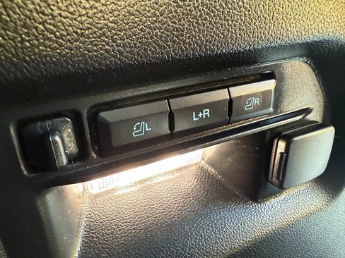 Used 2024 Ford Explorer ST w/ Equipment Group 401A image 14