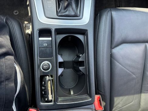 Used 2019 Audi Q3 2.0T Premium Plus w/ Premium Plus Package image 27