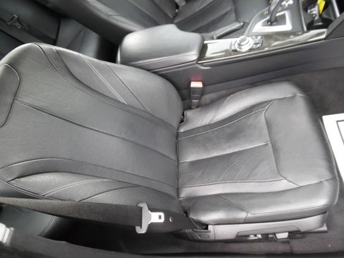 Used 2013 BMW 335i Sedan RWD image 23