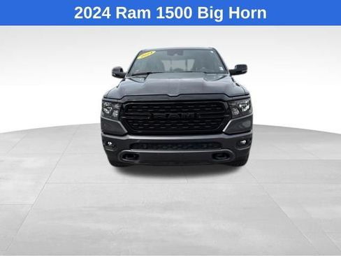 Used 2024 RAM 1500 Big Horn AWD/4WD image 2