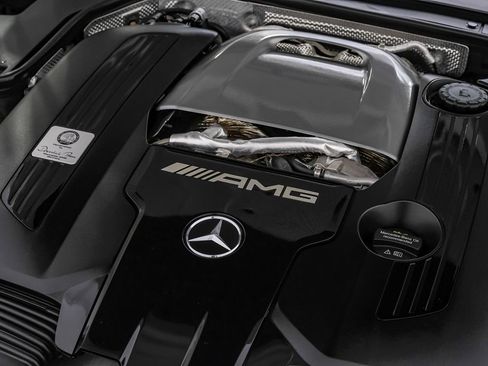 Used 2022 Mercedes-Benz SL 63 AMG 4MATIC image 45