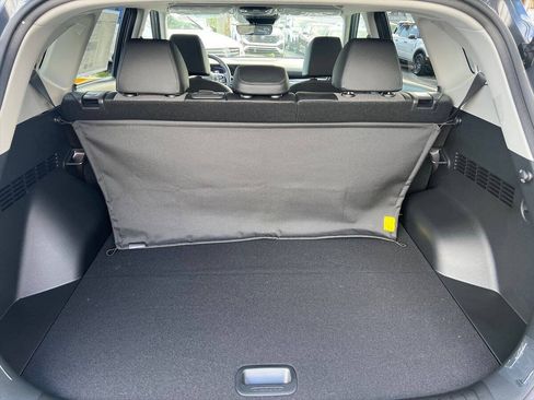 Used 2025 Kia Seltos S AWD/4WD image 15