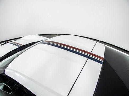 Used 2017 Chevrolet Corvette Stingray Coupe RWD image 42