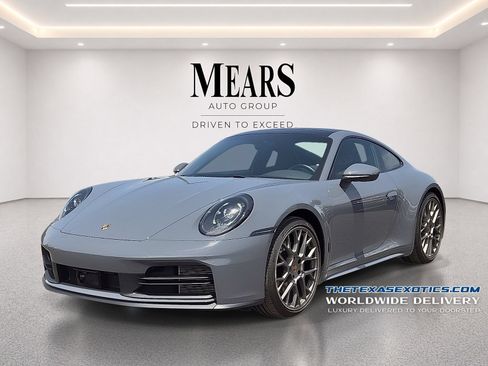 Used 2025 Porsche 911 Carrera RWD image 1