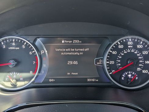 Certified 2021 Kia Seltos SX w/ SX Sunroof Package image 35