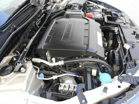 Used 2015 Honda Accord EX-L image 43