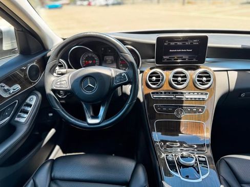 Used 2017 Mercedes-Benz C 300 Sedan image 29
