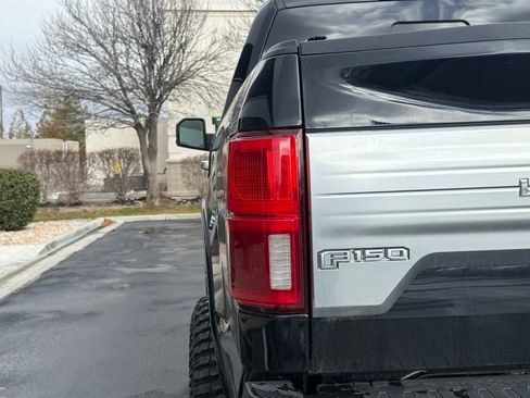 Used 2019 Ford F150 Limited image 27