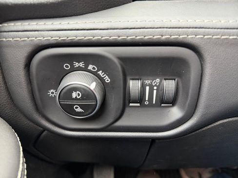 New 2025 RAM 2500 Power Wagon AWD/4WD image 18