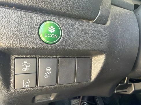 Used 2019 Honda Fit EX-L image 18
