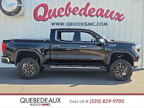 Used 2019 GMC Sierra 1500 SLT w/ SLT Premium Plus Package AWD/4WD image 12