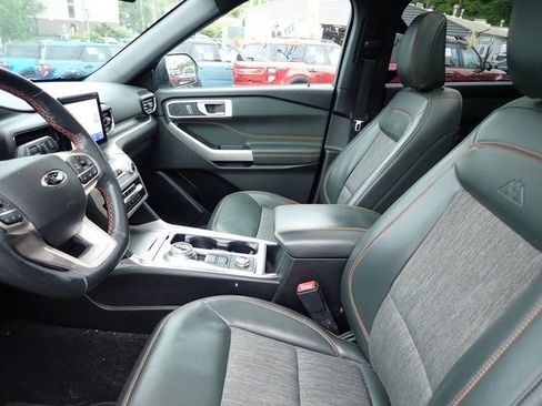 Used 2022 Ford Explorer Timberline AWD/4WD image 11