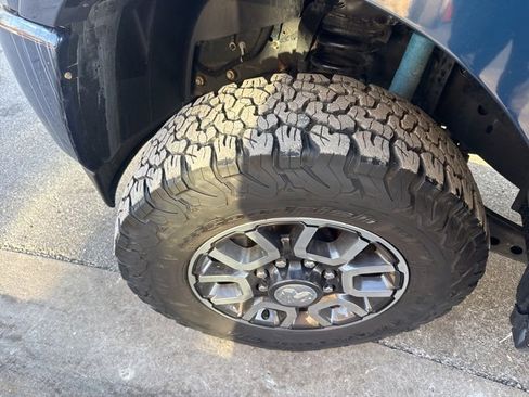 Used 2021 RAM 2500 Limited image 9