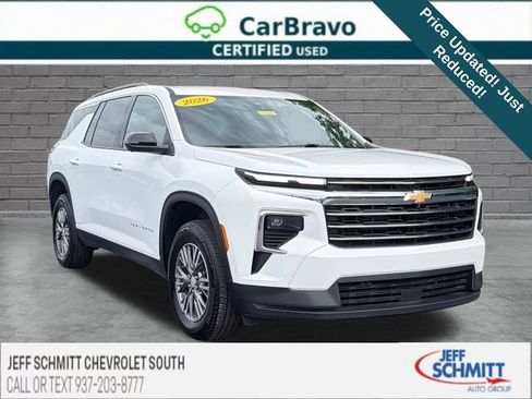 Certified 2026 Chevrolet Traverse LT w/ Driver Confidence Package FWD image 1