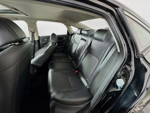 Used 2022 Honda Civic Touring image 22
