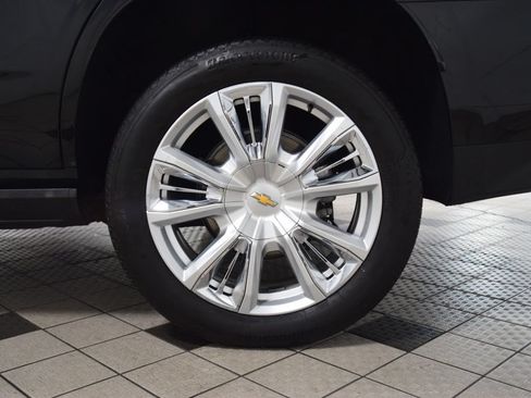 Used 2024 Chevrolet Tahoe High Country w/ Premium Package AWD/4WD image 26