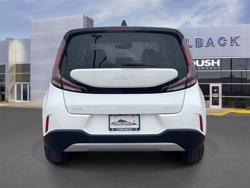 Used 2023 Kia Soul LX w/ Option Group 015 image 4