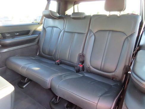 Used 2024 Jeep Grand Wagoneer L Series II w/ Quick Order Packagew 28T AWD/4WD image 44