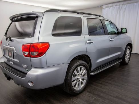 Used 2014 Toyota Sequoia Limited image 10