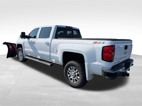 Used 2016 Chevrolet Silverado 2500 LTZ w/ Duramax Plus Package AWD/4WD image 3