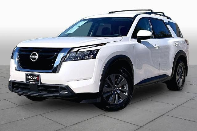 Certified 2024 Nissan Pathfinder SV FWD image 1