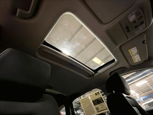 Used 2019 Honda CR-V EX image 13