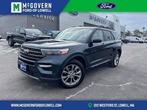 Used 2022 Ford Explorer XLT w/ Equipment Group 202A AWD/4WD image 1