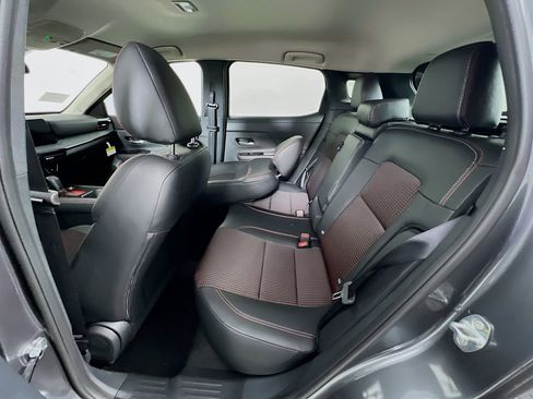 New 2026 Nissan Kicks SR image 22