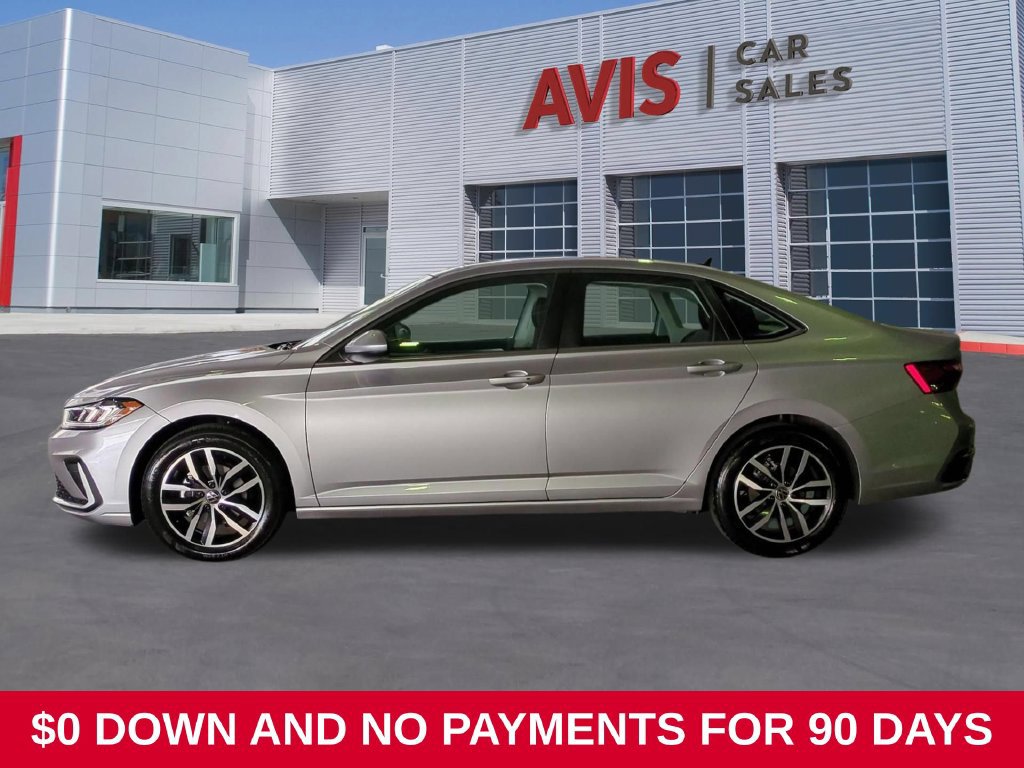 Used 2025 Volkswagen Jetta SE FWD image 10