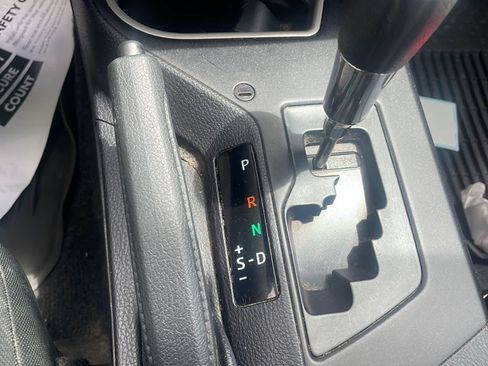 Used 2018 Toyota RAV4 LE w/ All Weather Liner Package AWD/4WD image 21
