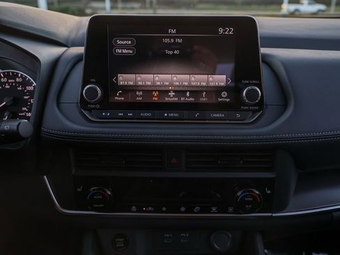 New 2026 Nissan Rogue SV FWD image 29