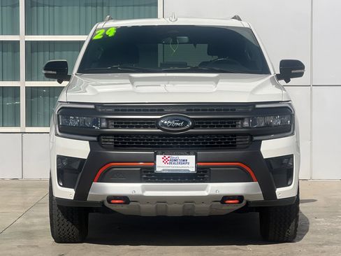 Used 2024 Ford Expedition Timberline image 6