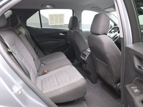 Used 2023 Chevrolet Equinox LT AWD/4WD image 23