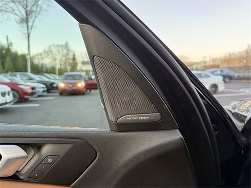 Certified 2023 BMW X5 xDrive40i w/ Executive Package image 27