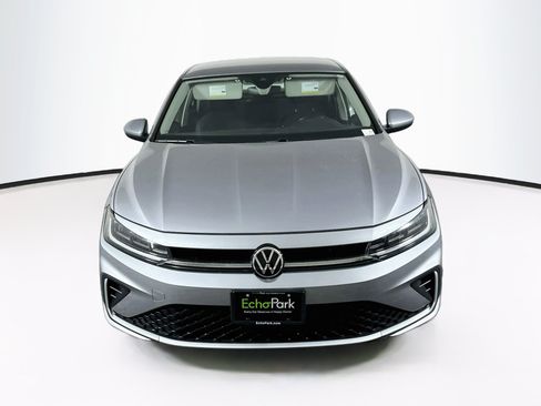 Used 2025 Volkswagen Jetta S FWD image 2