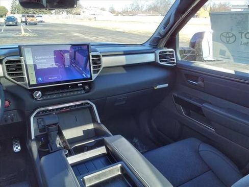 New 2025 Toyota Tundra Limited w/ TRD Off-Road Package image 22