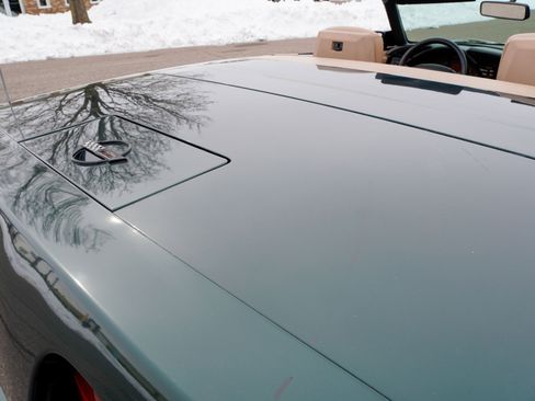 Used 1992 Chevrolet Corvette 2dr Convertible image 25