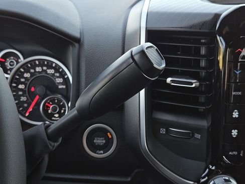 New 2025 RAM 2500 Lone Star image 10