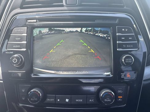 Used 2016 Nissan Maxima 3.5 S FWD image 18