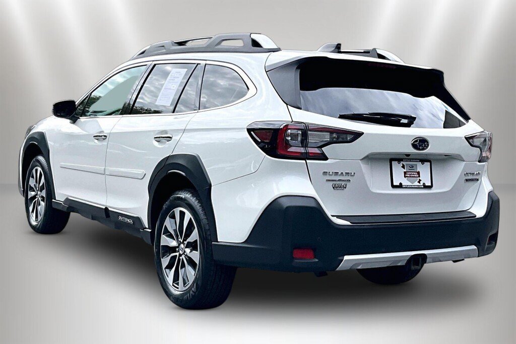 Certified 2024 Subaru Outback Touring XT AWD/4WD image 4