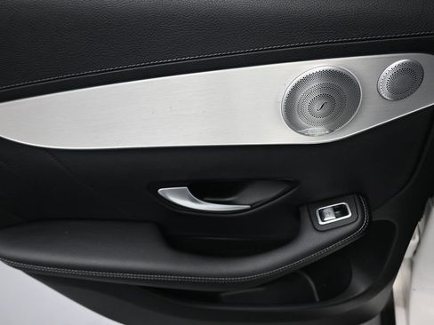 Used 2020 Mercedes-Benz GLC 43 AMG 4MATIC image 38