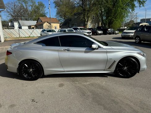 Used 2017 INFINITI Q60 3.0t w/ Premium Plus Package 3.0T image 9