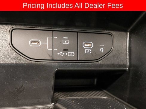 Certified 2024 Kia Sorento SX Prestige w/ Olive Brown Leather Package AWD/4WD image 18
