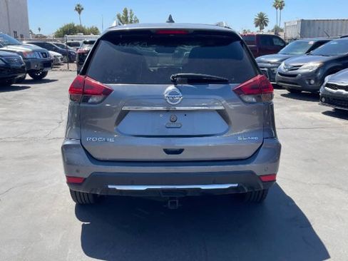 Used 2019 Nissan Rogue SL AWD/4WD image 4