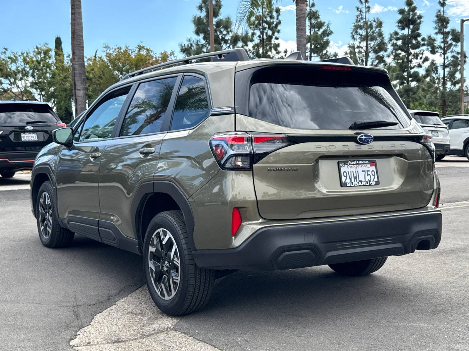 Certified 2025 Subaru Forester Premium AWD/4WD image 8